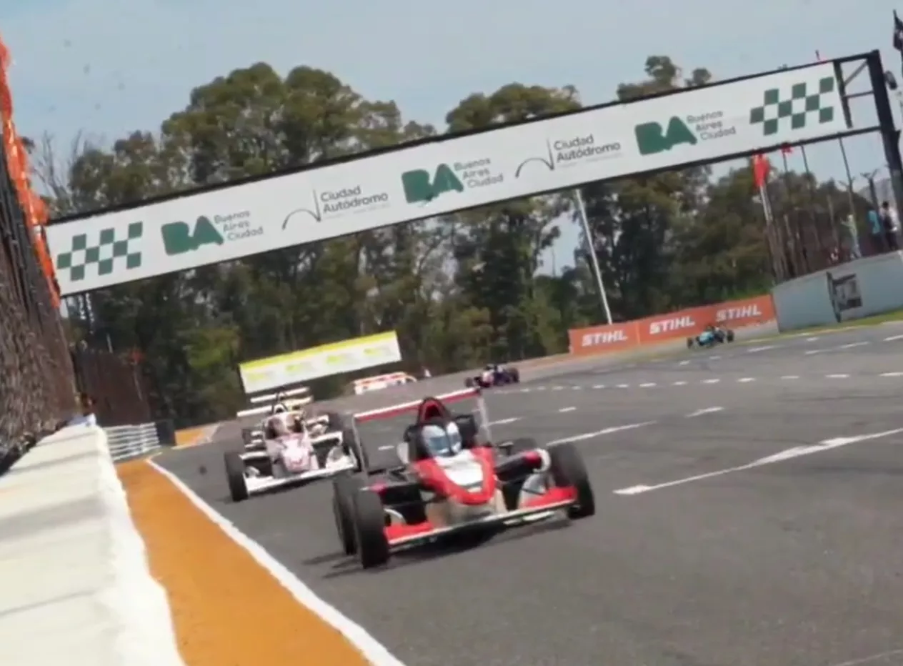 Screenshot_20221001-212324_Twitter