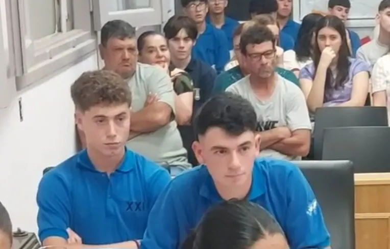 Screenshot_20241102_011201_Gallery