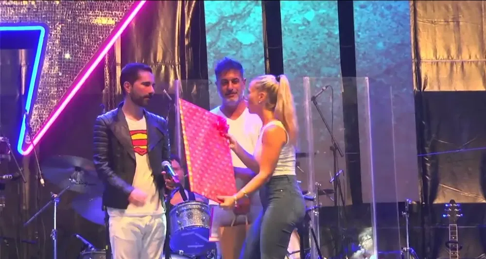 Screenshot_20250210_200145_YouTube