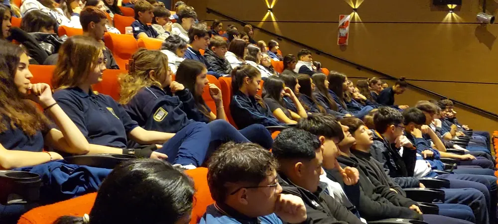 Screenshot_20250412_100957_Gallery