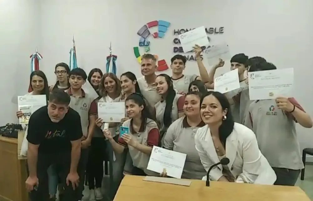 Screenshot_20241102_012455_Gallery