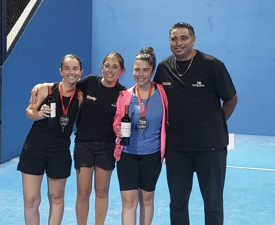 Screenshot_20251206_121428_Gallery